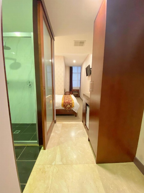 Megaboom City Hotel image 32