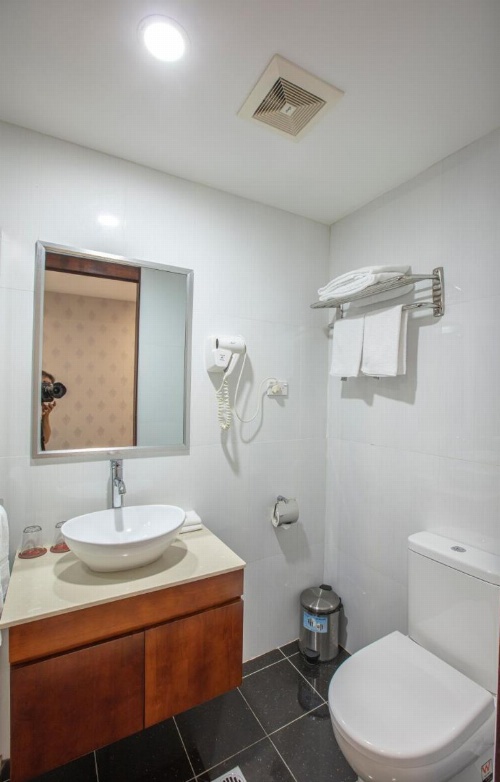 Megaboom City Hotel image 34