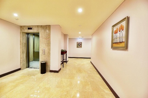 Megaboom City Hotel image 9
